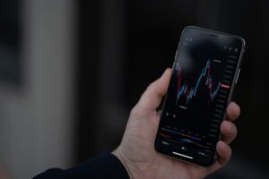 How to Choose the Best CFTC Forex Brokers in 2025