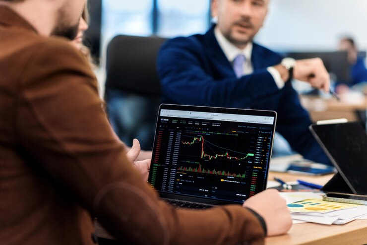 Top Forex Brokers with Low Spread for Scalping